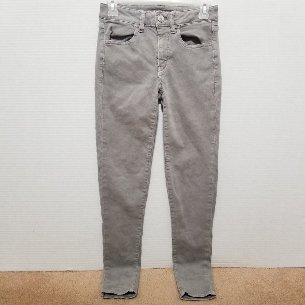 American Eagle jeans 2 Hi-Rise Jegging muted Army camo print skinny stretch 3321
